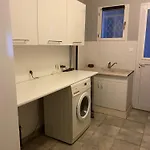 La Maison Des Hirondelles, Piscine, Billard, Ping Pong, 3 Terrasses Et Jardin בית נופש מונטובן
