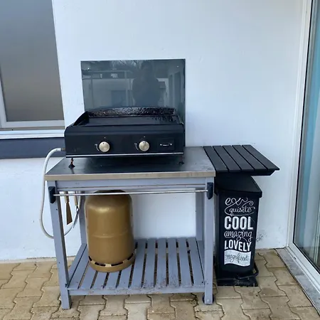 Holiday home La Maison Des Hirondelles, Piscine, Billard, Ping Pong, 3 Terrasses Et Jardin Montauban